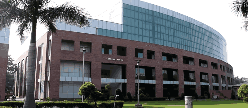 medical colleges in delhi image